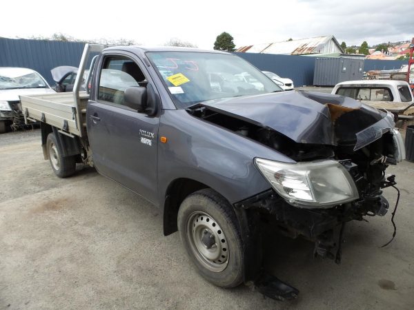 2011 TGN16 Hilux Single Cab