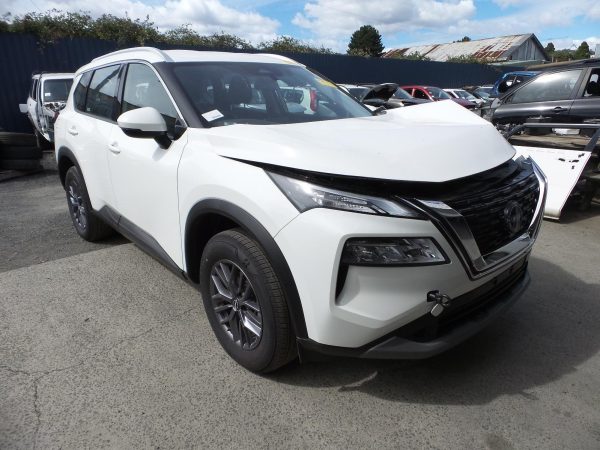 2024 T33 Xtrail ST FWD
